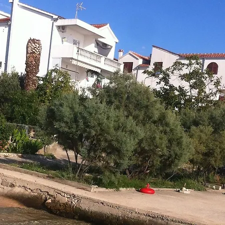 Teatina * Brodarica (Sibenik-Knin)