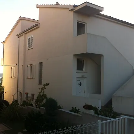 Teatina Brodarica (Sibenik-Knin)