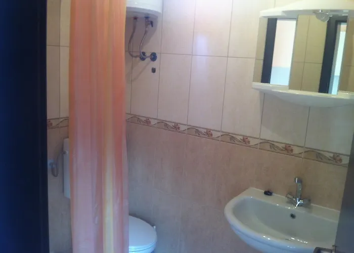 Teatina Brodarica (Sibenik-Knin)