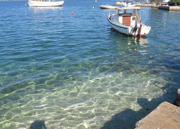 Teatina Brodarica (Sibenik-Knin)